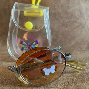 Y2K style folding sunglasses with butterfly pouch